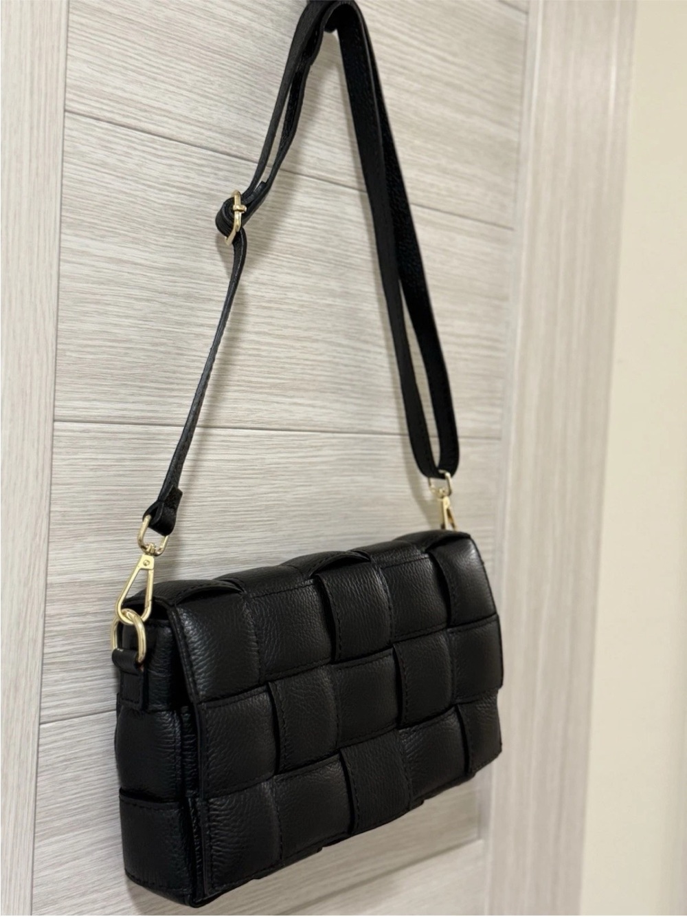 Chiara Ferretti Crossbody Bag